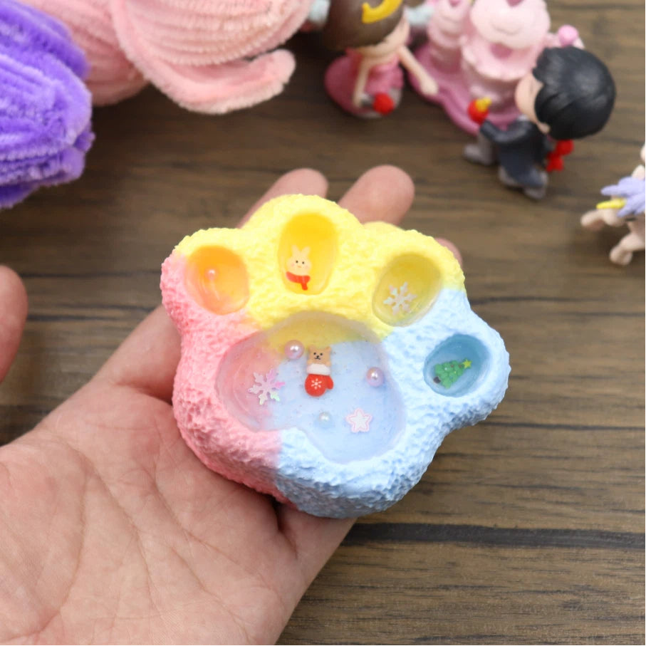 Letssquishy Taba Squishy: 3色猫の足型スクイーズ - 手作りシリコン製デザートフィジェットトイ