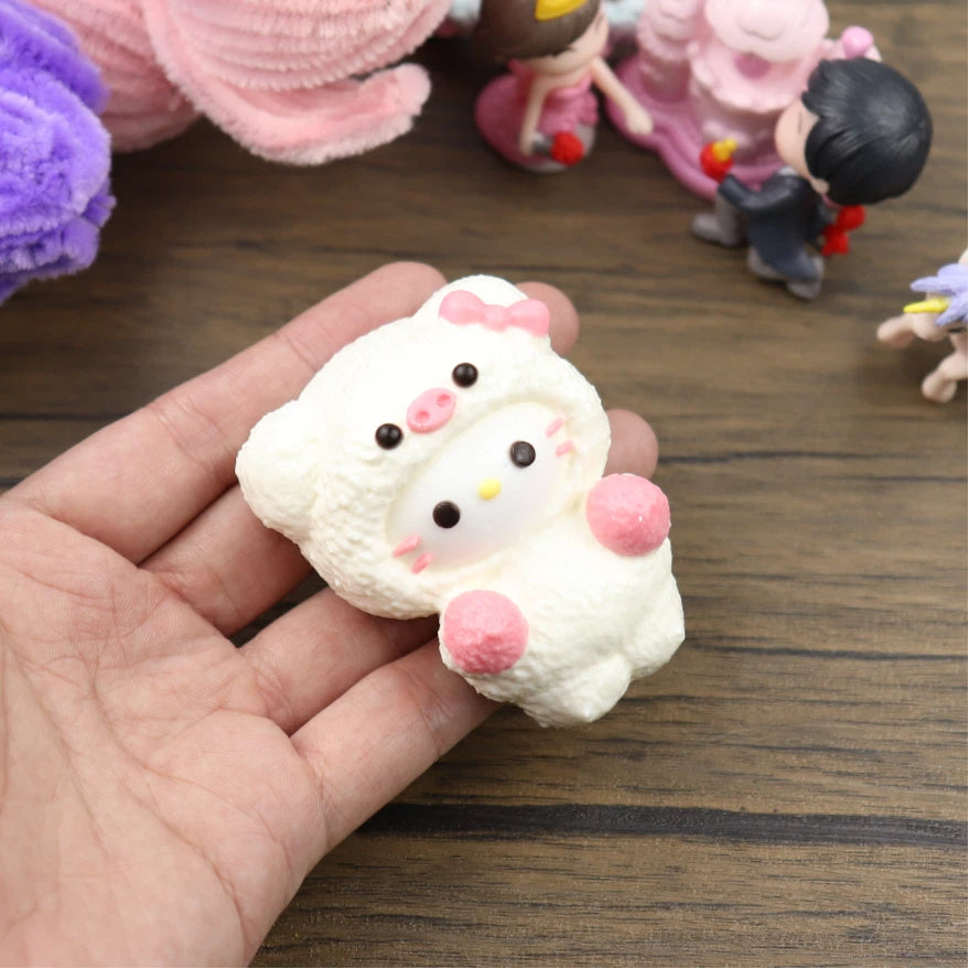 Letssquishy Taba スクイーズ：ピンクの拳の豚とヘッドカバー付きの子猫 – 手作りシリコンスクイーズフィジェットトイ