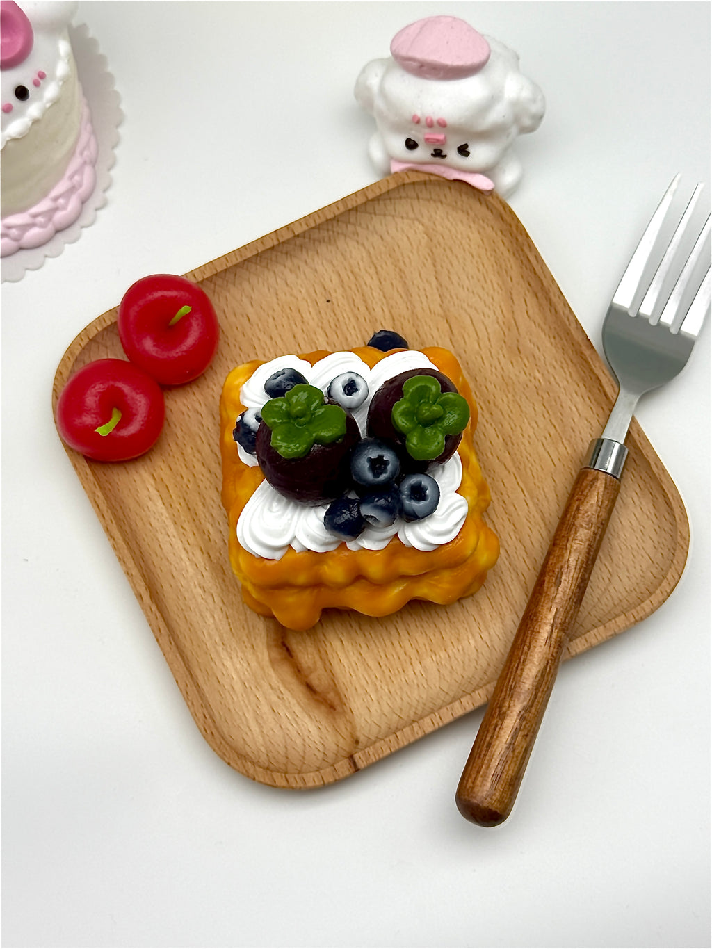 Letssquishy Tabaスクイーズ：リアルなマンゴスチン＆ブルーベリーワッフル - 手作りシリコンデザートフィジェットトイ